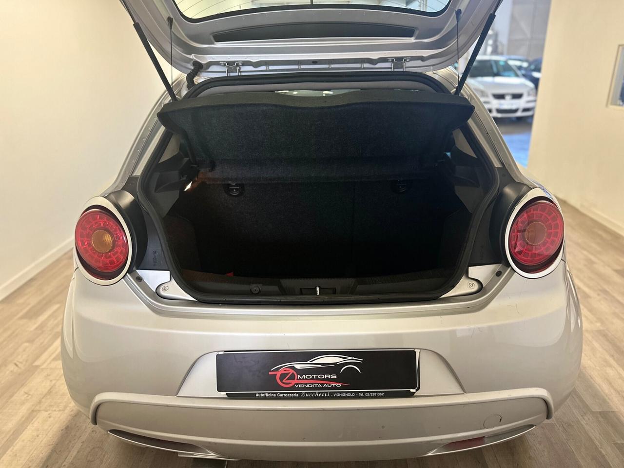 Alfa Romeo MiTo 1.6 JTDm-2 S&S Distinctive Sport Pack NEOPATENTATI