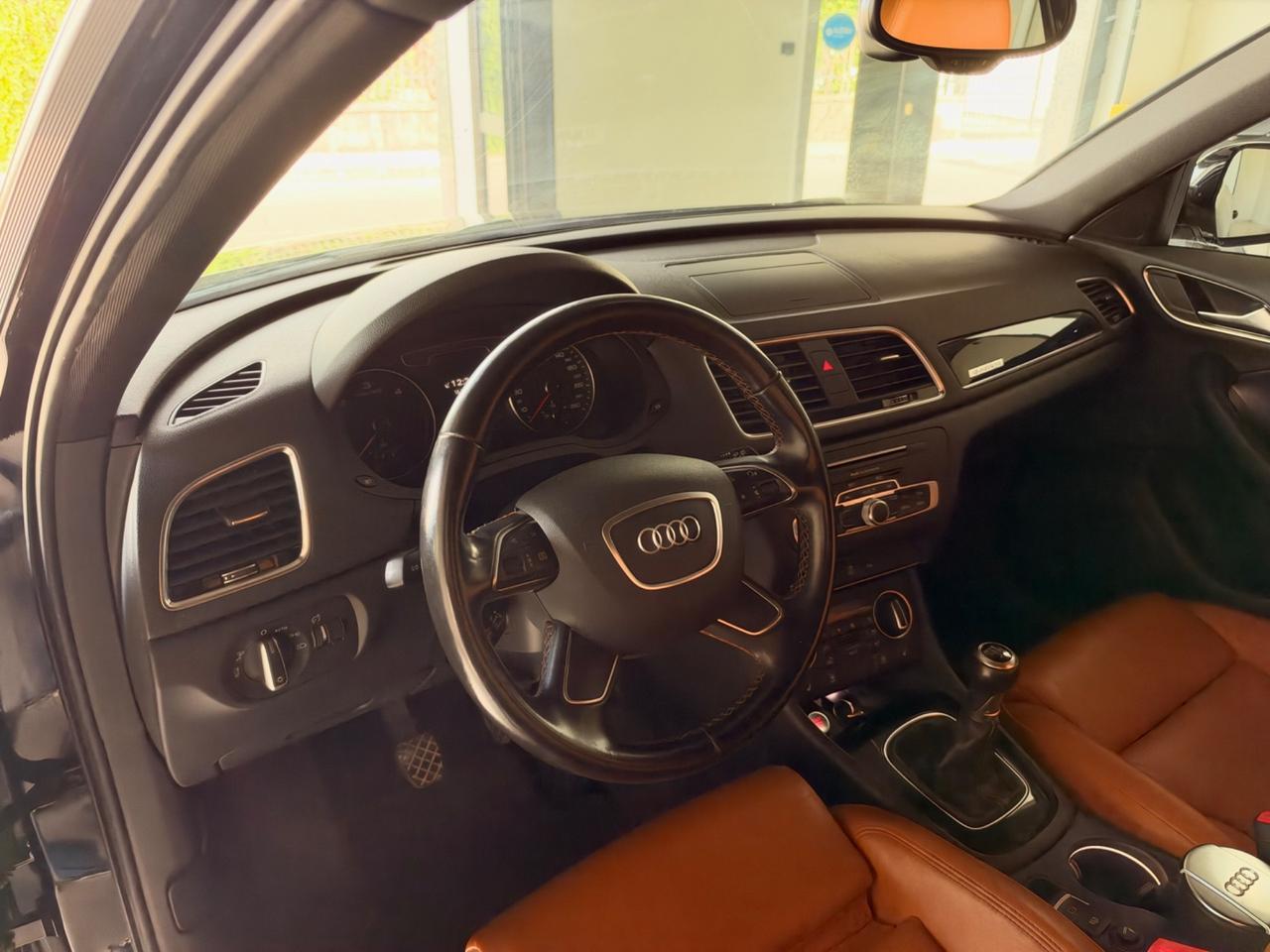 Audi Q3 2.0 TDI 150 CV quattro Business