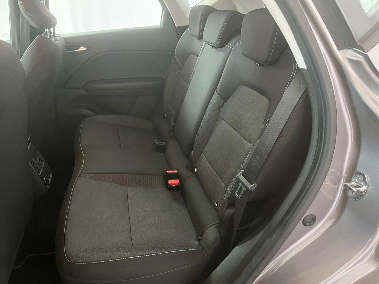 Renault Captur Full Hybrid E-Tech 145 CV Business - 695