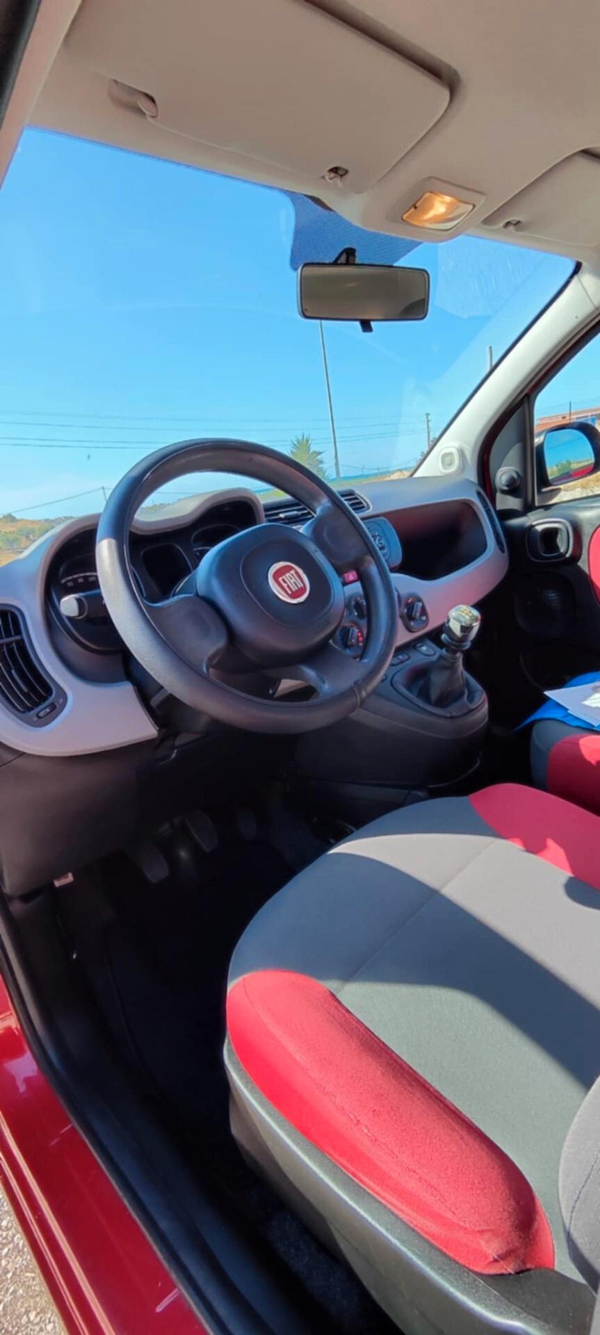 Fiat Panda 0.9 TwinAir Turbo Natural Power Lounge