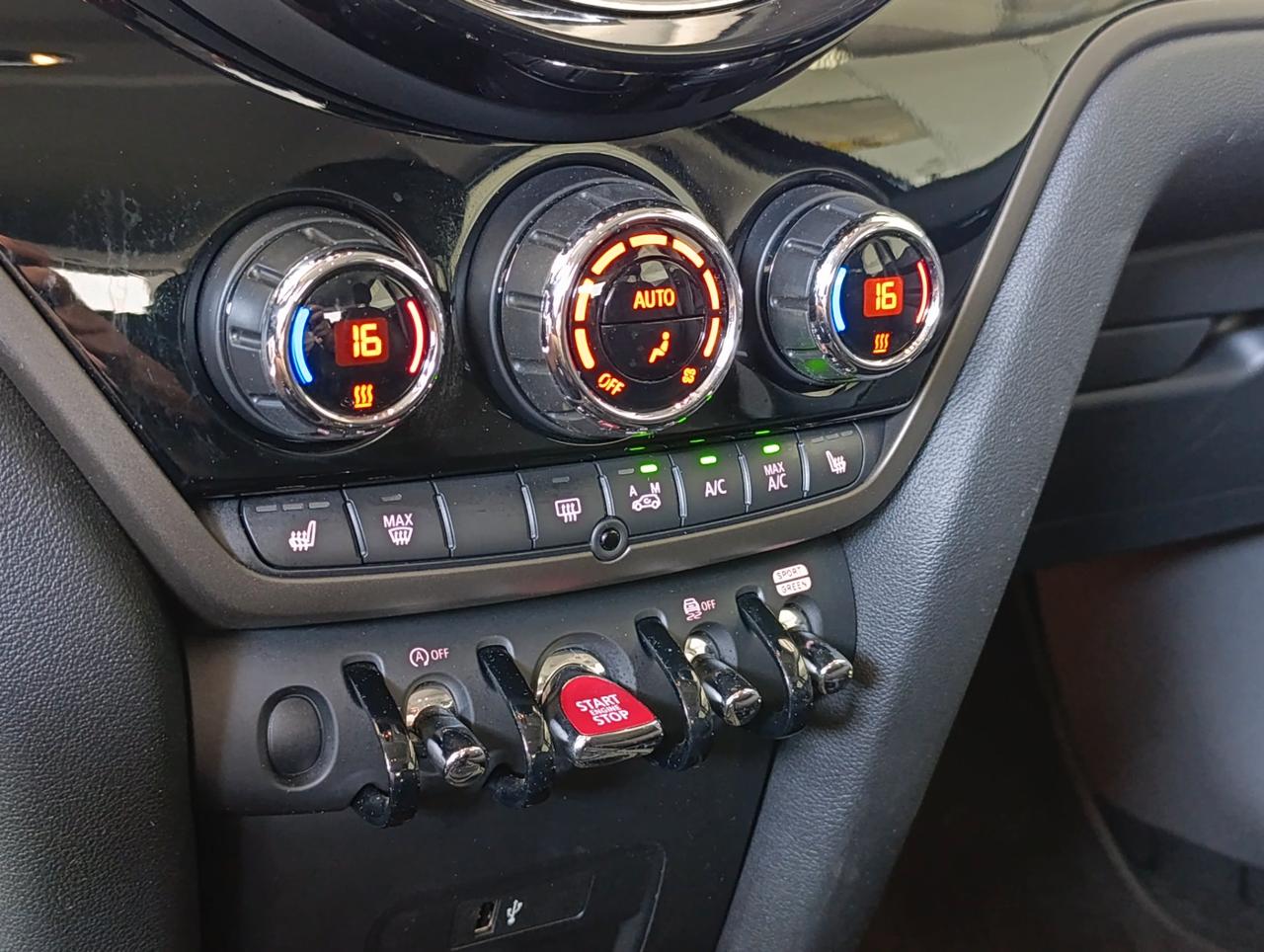 Mini Countryman Cooper Essential 1.5 Twin Power Turbo Steptronic
