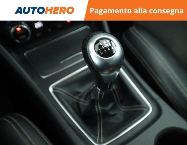 MERCEDES-BENZ GLA 180 d Sport