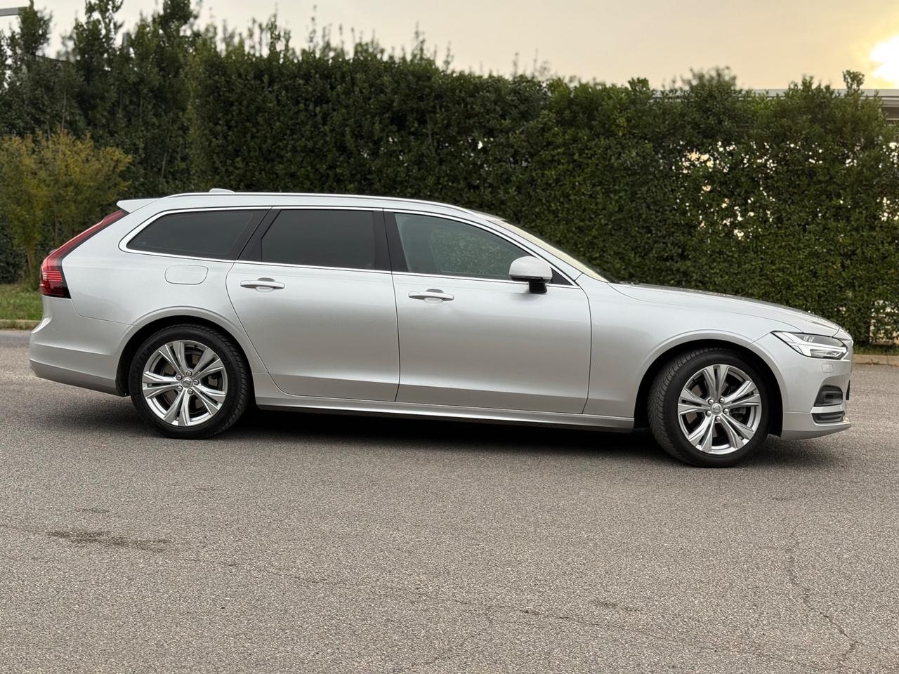 Volvo V90 B4 (d) AWD Geartronic Momentum Business Pro