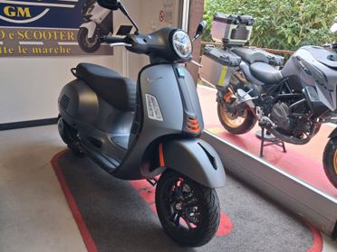 Vespa GTS 300 hpe SUPER TECH