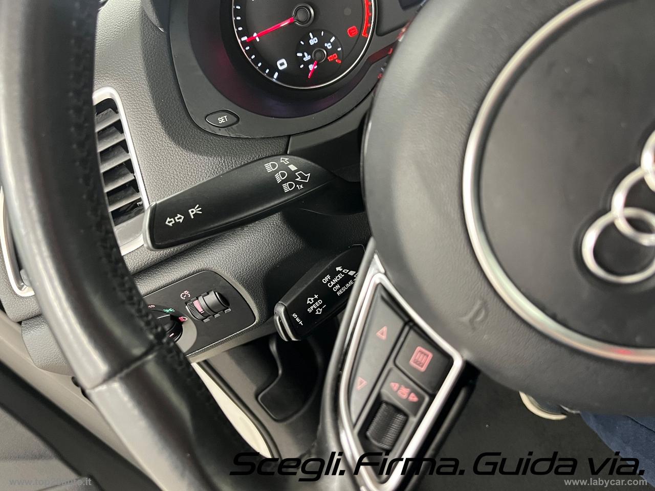 AUDI Q3 2.0 TDI 120CV EU6 Business