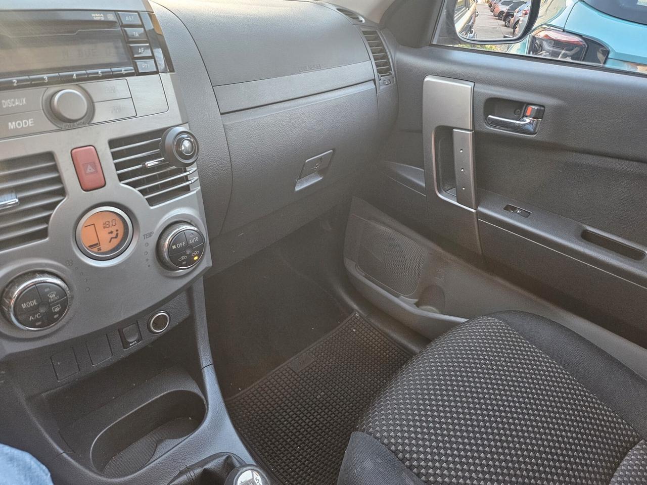 Daihatsu Terios 1.5 4WD B You Think Pink