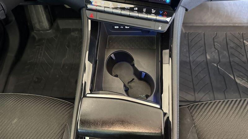 Renault Austral 2023 1.2 E-Tech full hybrid 200cv Iconic Esprit