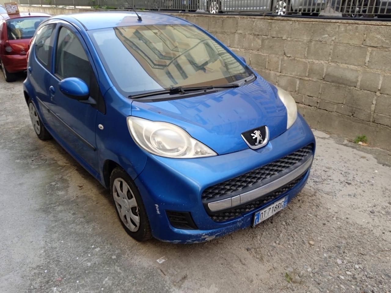 Peugeot 107 1.4 HDi 5p. Plaisir