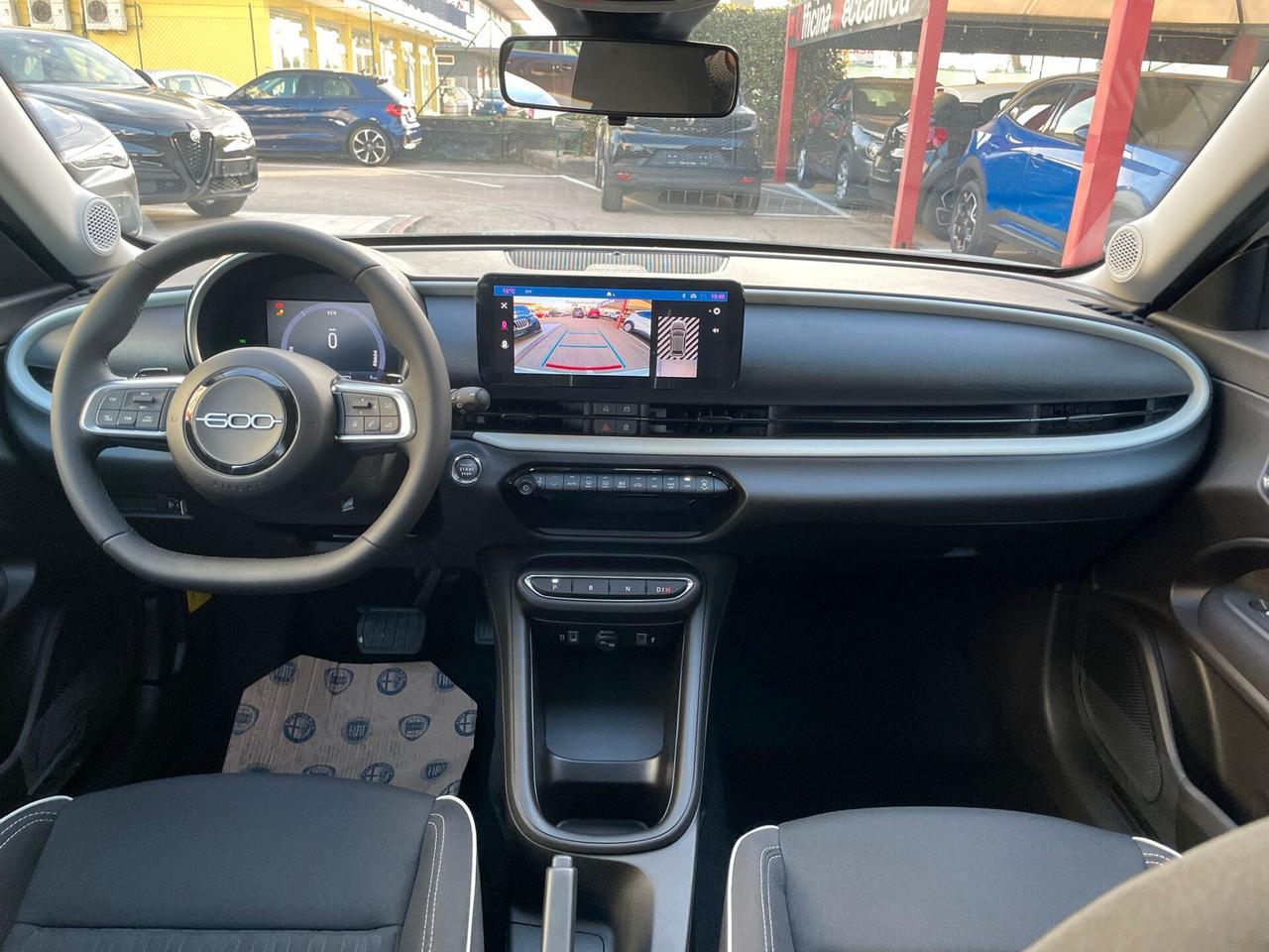 Fiat 600 Hybrid 100 CV DCT MHEV