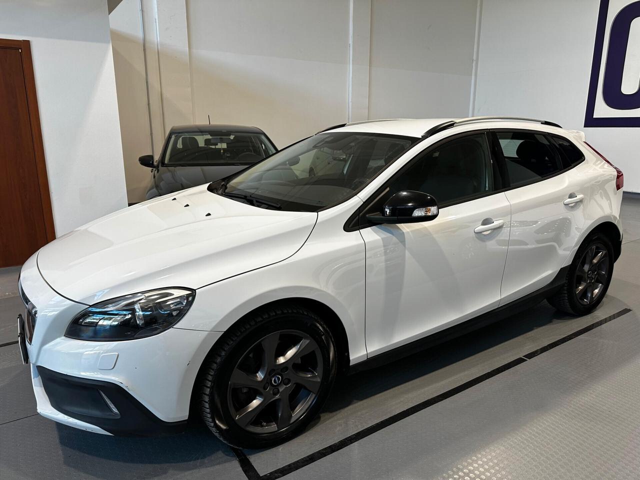 Volvo V40 Cross Country D2 Business