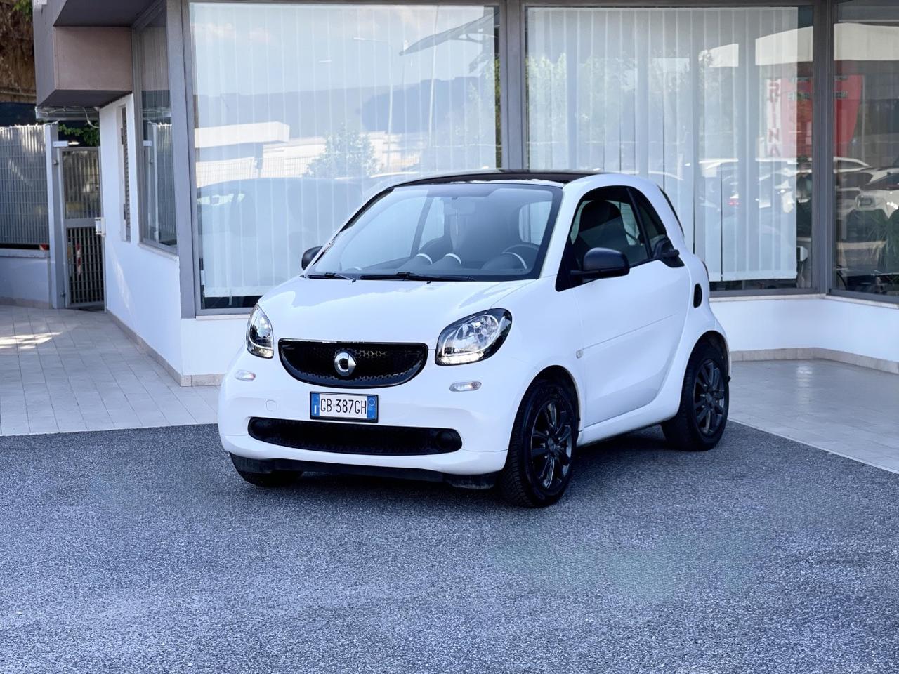 Smart ForTwo 1.0 Benzina 71CV E6 Neo - 2016