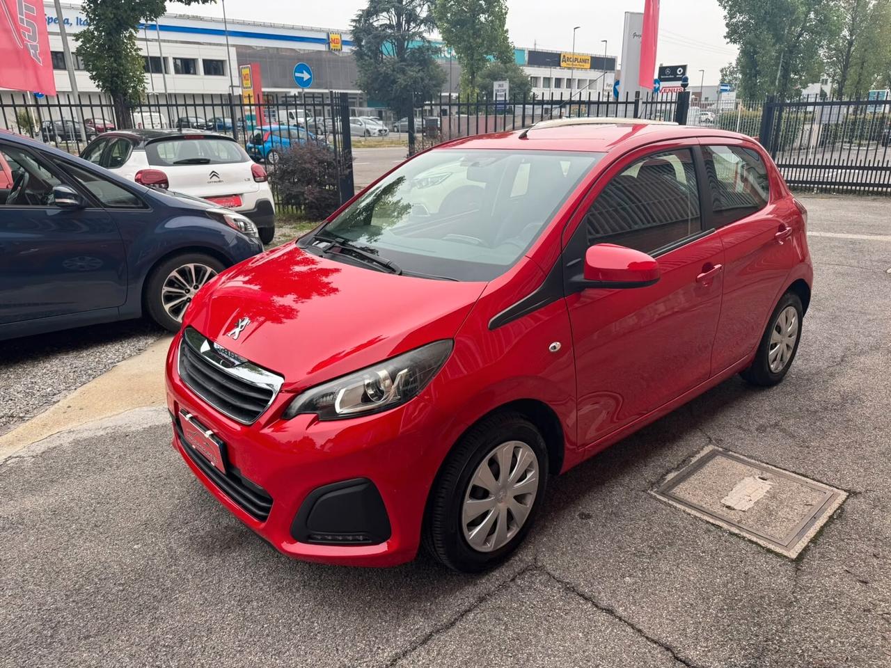 Peugeot 108 VTi 68 5 porte Allure
