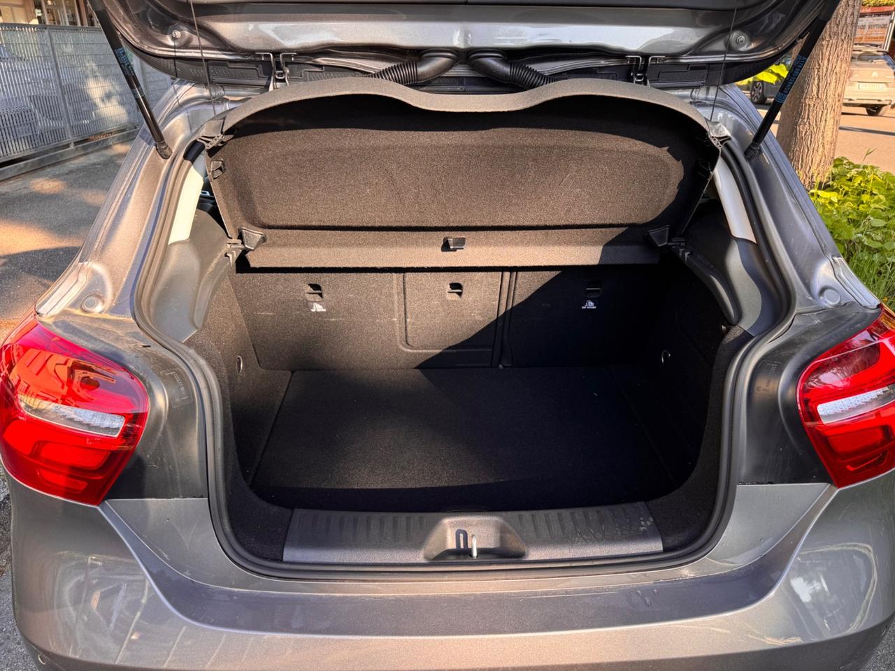 Mercedes-benz A 180 d Automatic garanzia 12 mesi