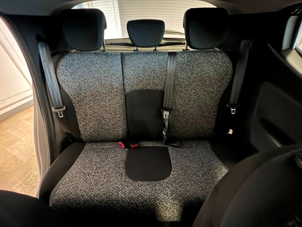 Lancia Ypsilon 1.2 69cv 5p Gpl Ecochic Adatta a Neopatentati