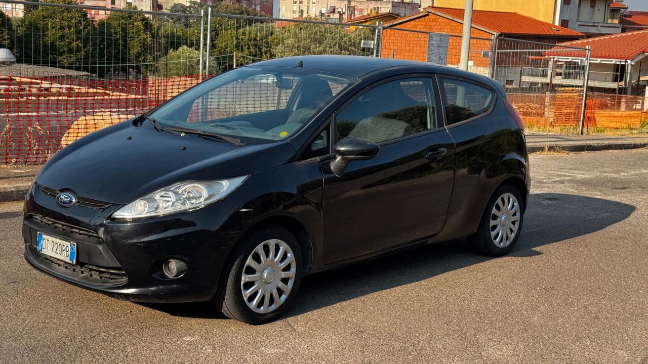 Ford Fiesta Fiesta+ 1.4 TDCi 70CV 3 porte