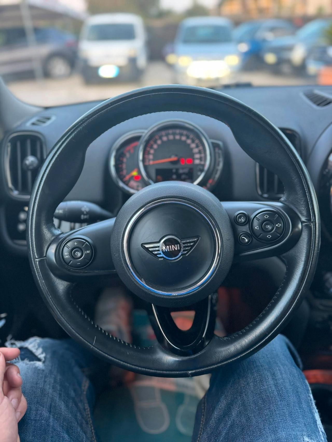 Mini Cooper SD Countryman 2.0 Hype Automatica