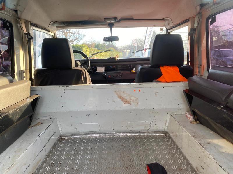 Land Rover Defender 90 SW Defender 90 2.5 tdi County