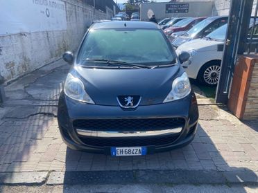 Peugeot 107 1.0 68CV 5p. Desir ha solo 30493km
