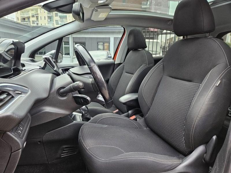 Peugeot 208 208 5p 1.2 puretech Allure gpl 82cv