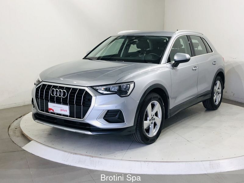 Audi Q3 35 TDI S tronic Business Advanced