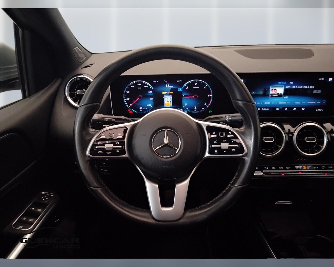 Mercedes-Benz Classe B - W247 2018 - B 180 d Sport Plus auto