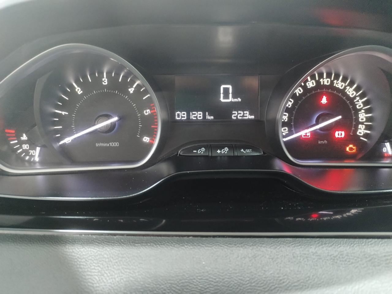 Peugeot 208 BlueHDi 75 S&S 5 porte Active