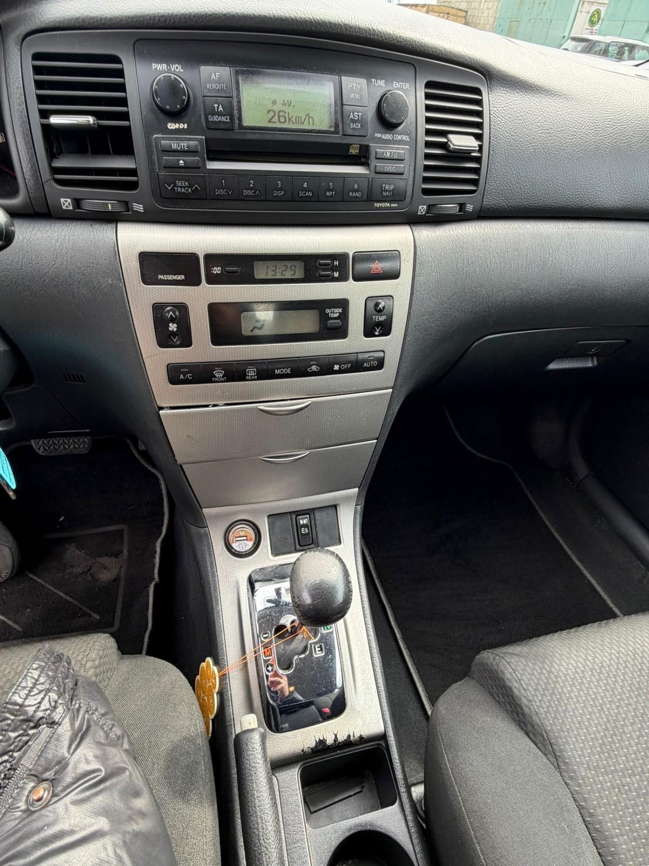 Toyota Corolla 1.4 Diesel- Cambio Automatico- Neopatentati