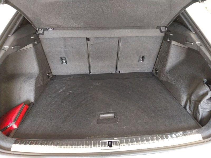 Audi Q3 Q3 35 TDI S tronic S line edition Matrix Led camera 19"