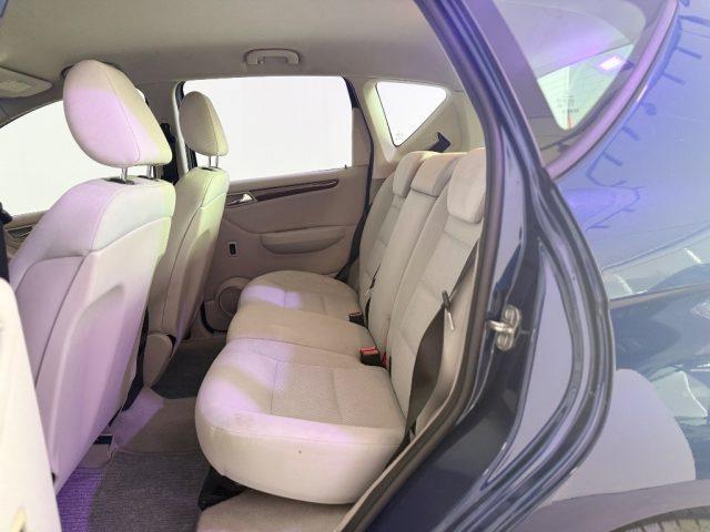 MERCEDES-BENZ A 150 Avantgarde Edition 10