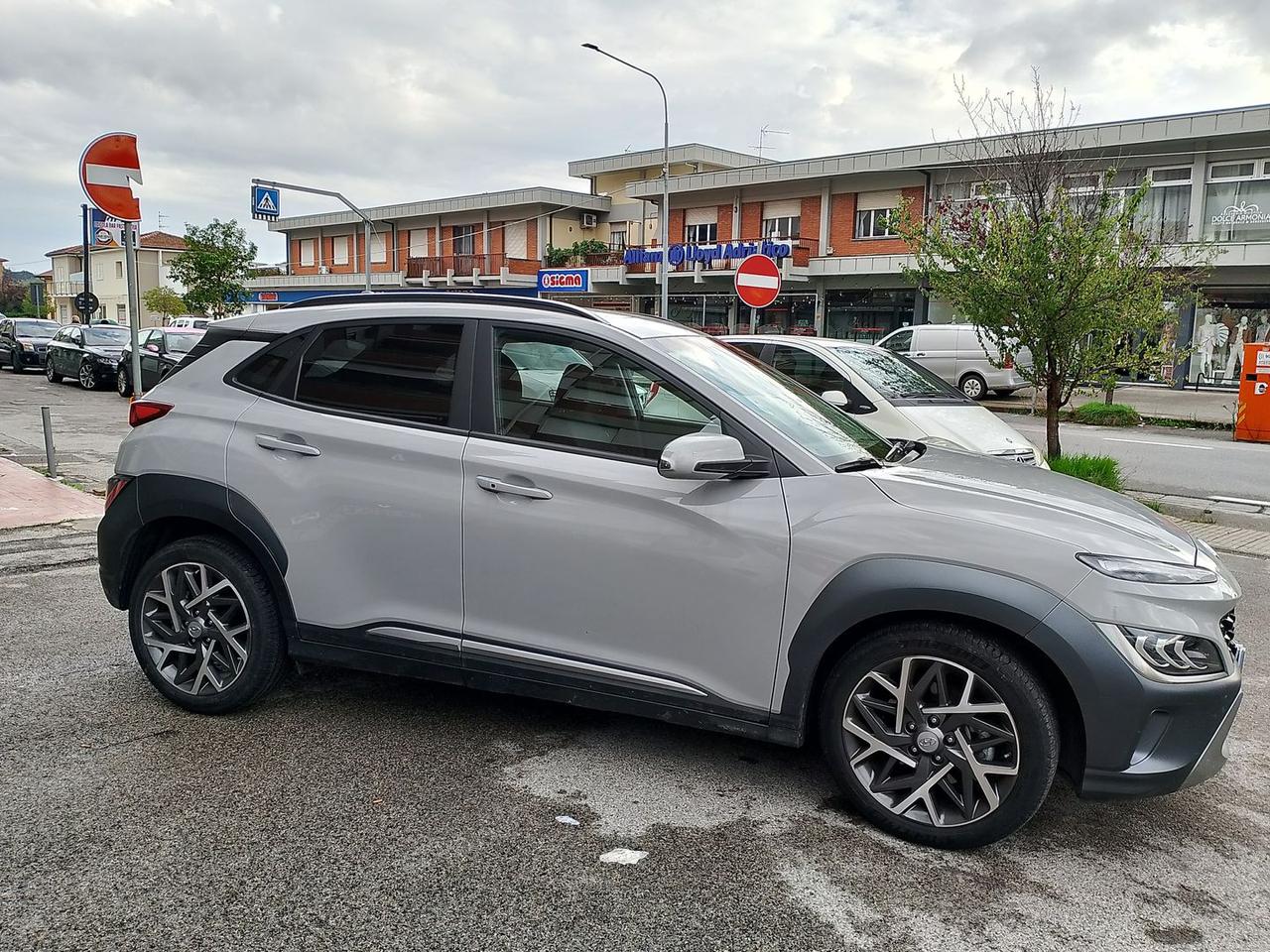 Hyundai Kona XLine 1.6 GDI HEV