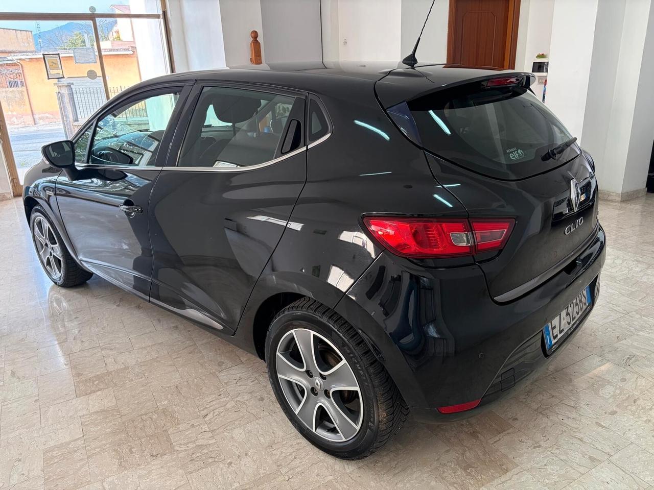 RENAULT CLIO 1.5 DCI 75 CV 5 PORTE "PERFETTA"