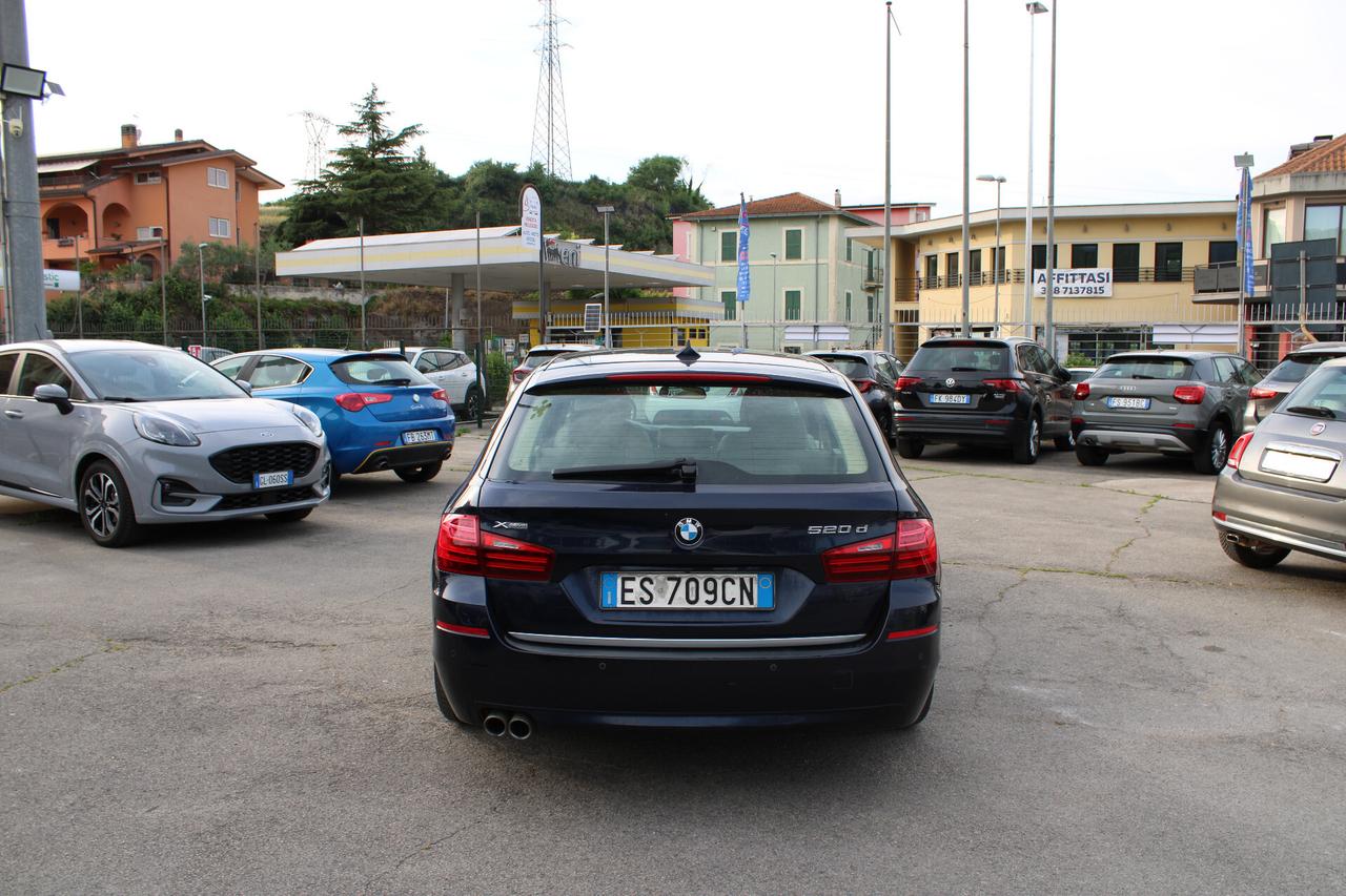 Bmw 520 520d xDrive Modern
