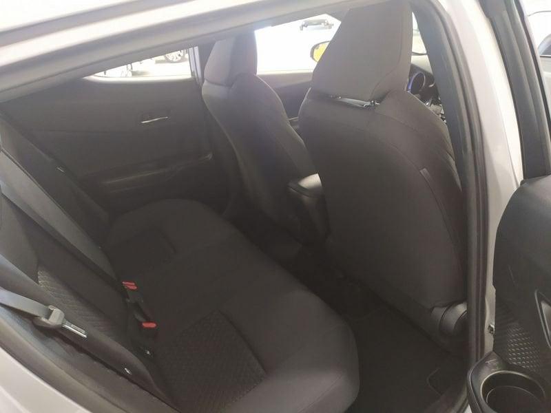 Toyota C-HR C-HR 1.8 Hybrid E-CVT Active