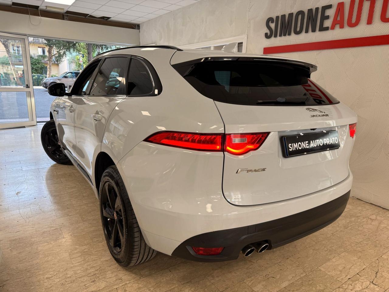 Jaguar F-Pace 2.0 D 180 CV AWD Portfolio