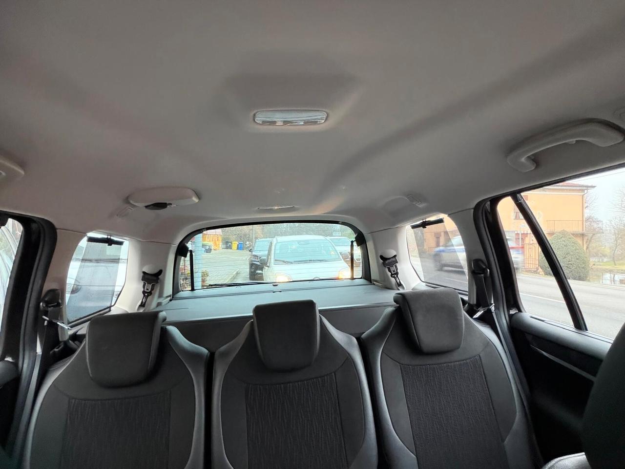 Citroen C4 Grand Picasso 2.0 HDI Exclusive 7 Posti