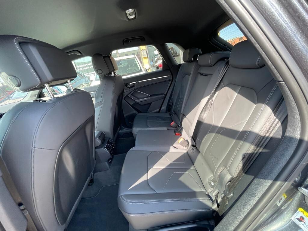 Audi Q3 35 TFSI S line edition