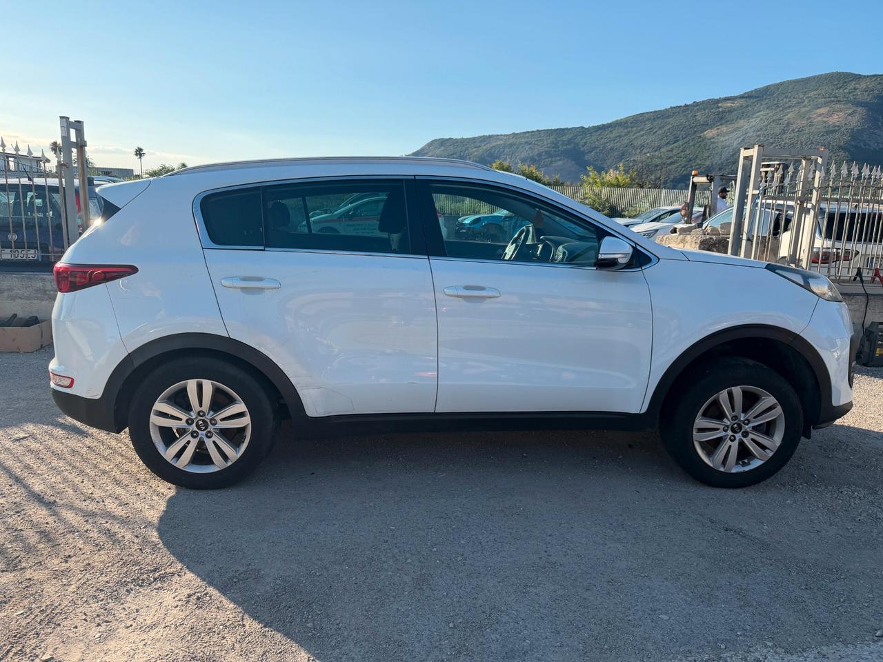 KIA SPORTAGE 2016 1.7 DIESEL 115 CV *MOT ROTTO