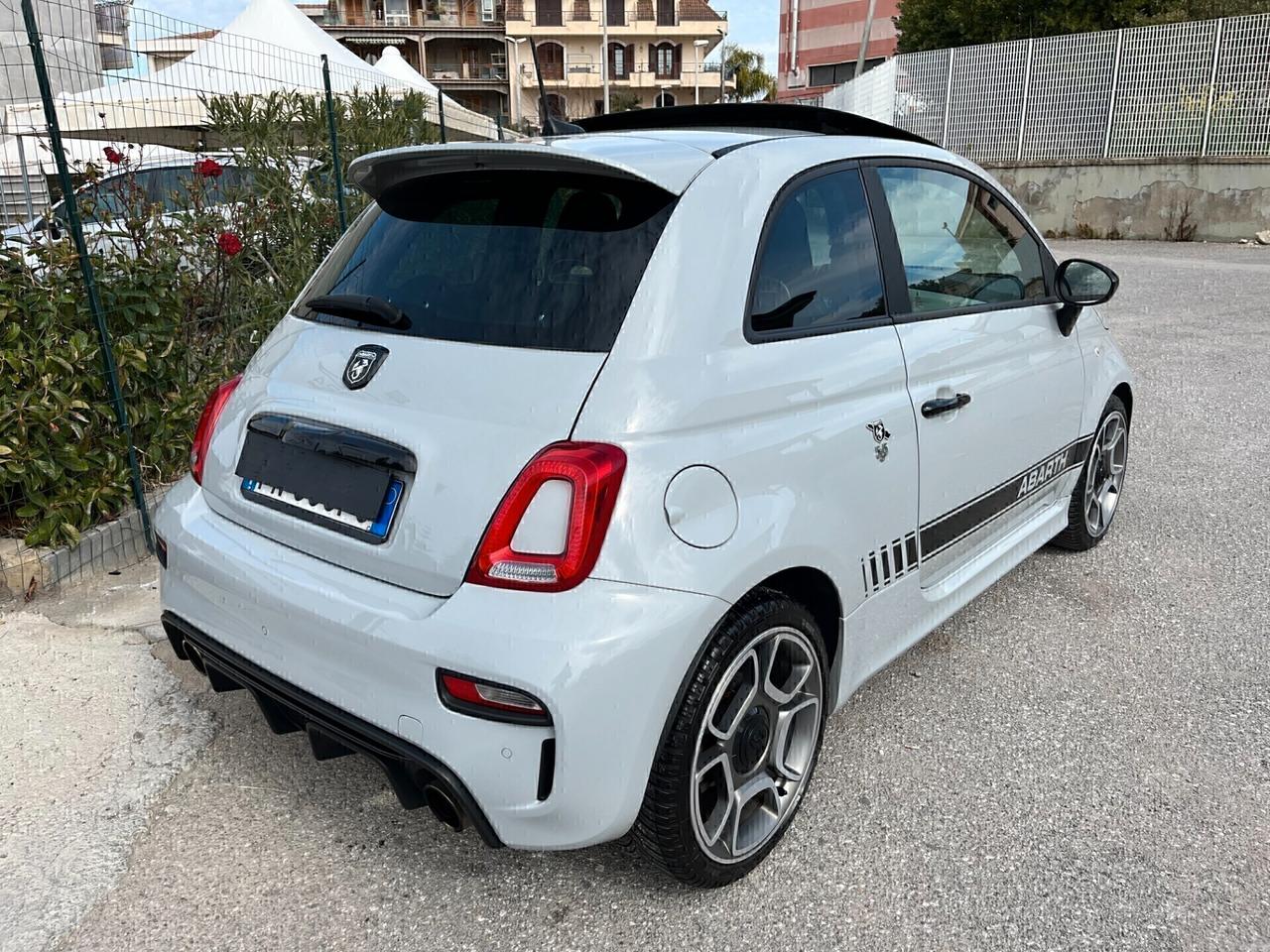 Abarth 595 1.4 Turbo T-Jet 145 CV