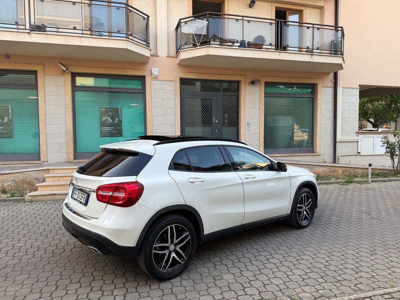 Mercedes-benz GLA 200 d Automatic Enduro Activity