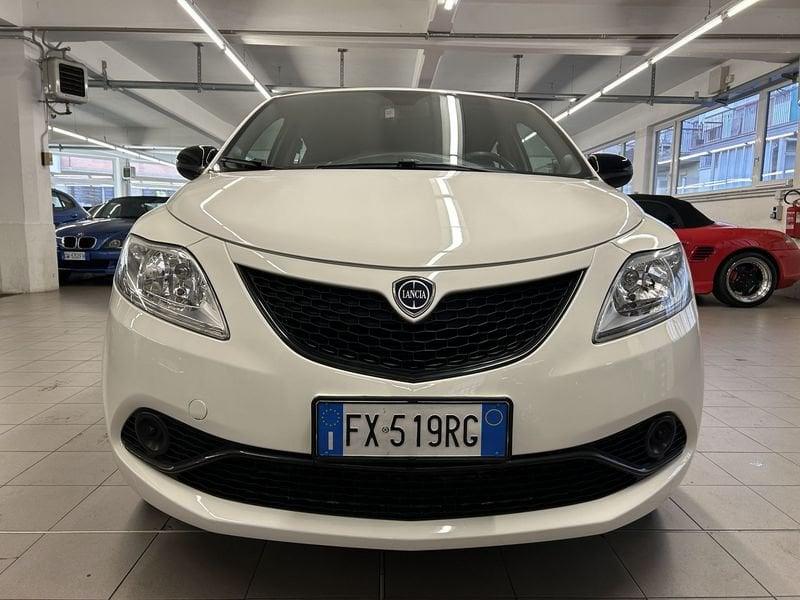 Lancia Ypsilon 1.2 69 CV 5 porte S&S Gold