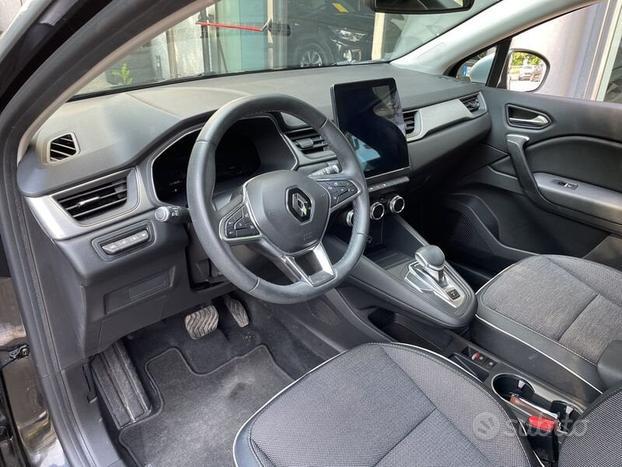 Renault Captur Plug-in Hybrid E-Tech 160 CV I...