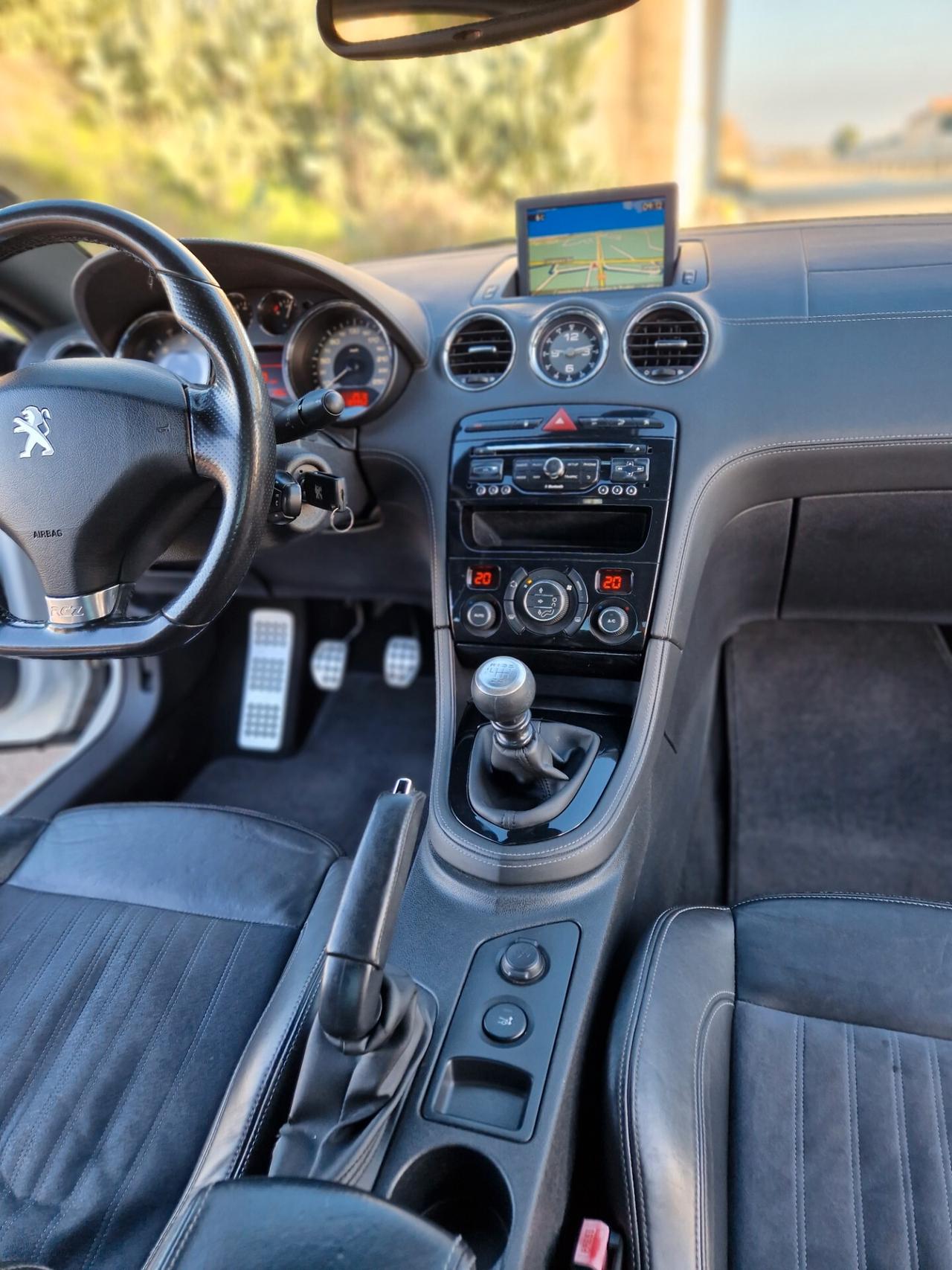 Peugeot RCZ 2.0 HDi 163CV