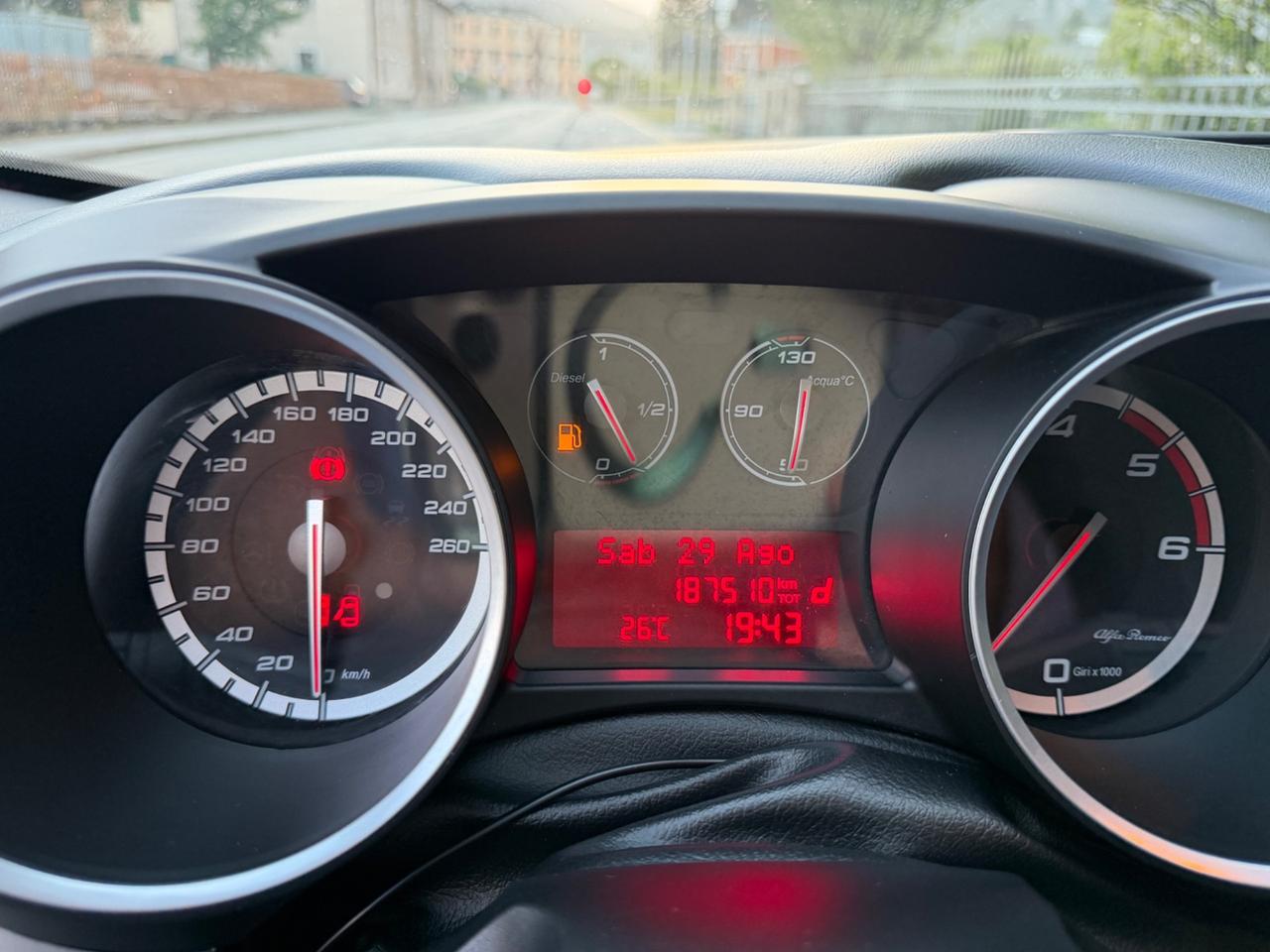 Alfa Romeo Giulietta 1.6 JTDm-2 105 CV Exclusive