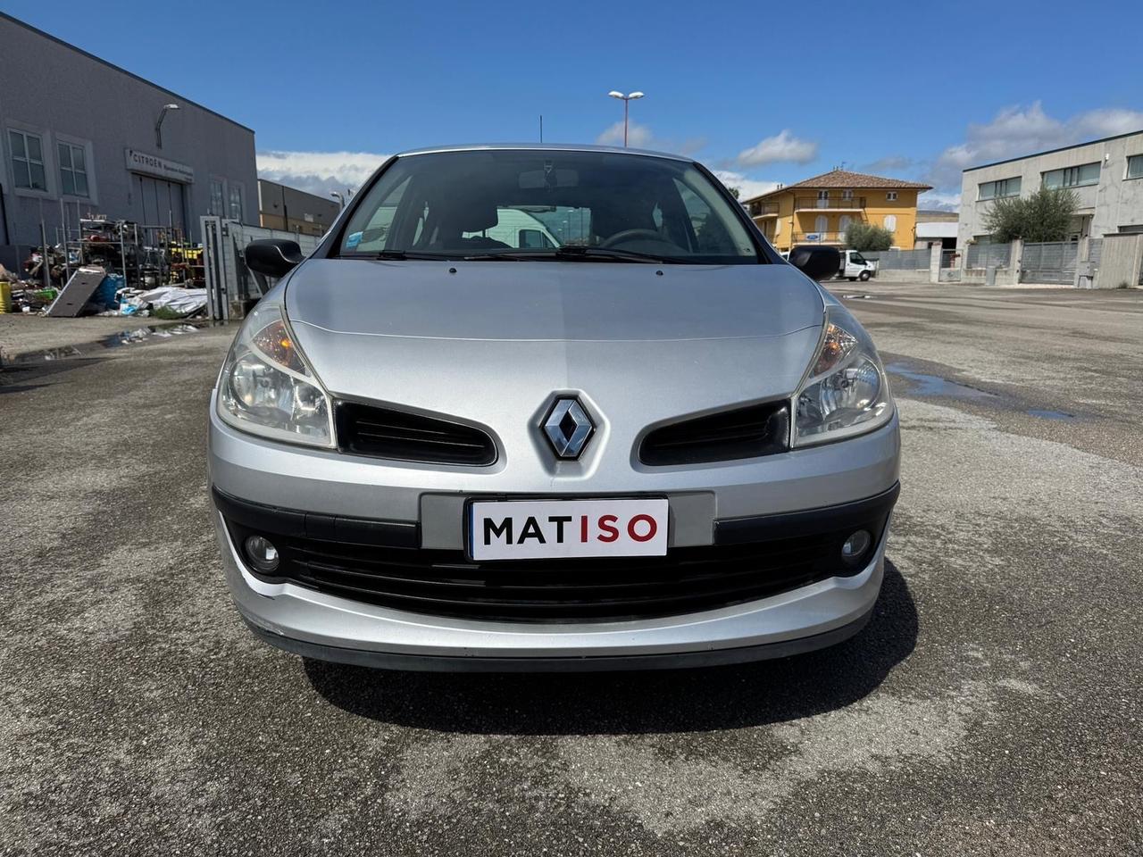 Renault Clio 1.2 16V 3 porte Luxe