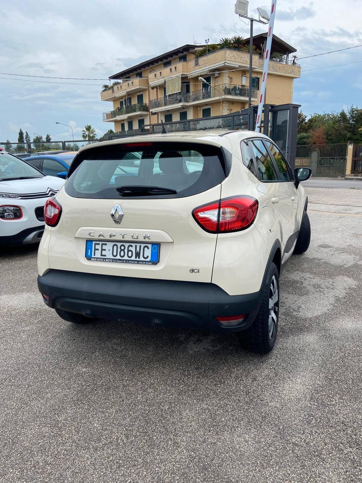 Renault Captur dCi 8V 90 CV EDC Start&Stop Energy Intens