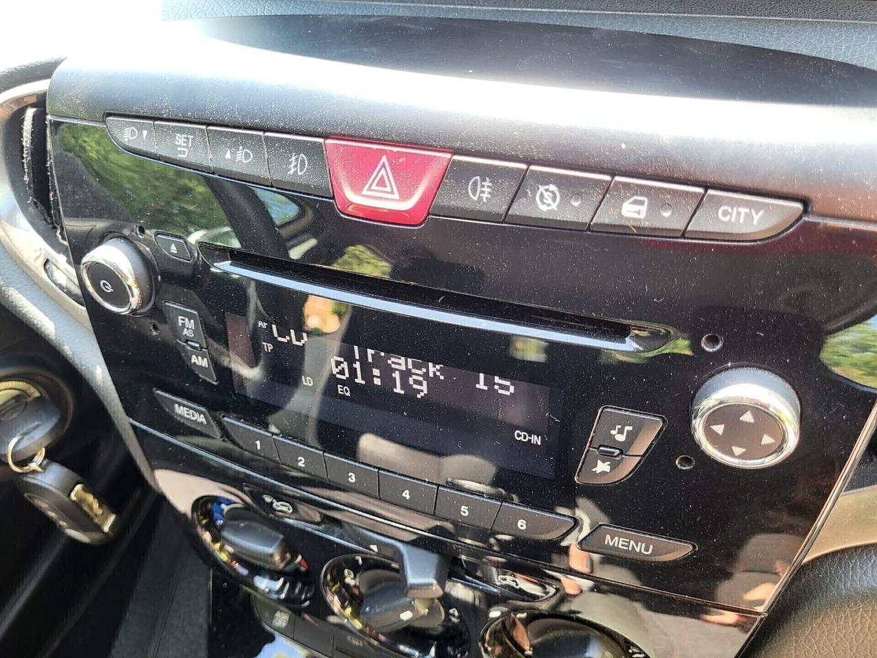 LANCIA Y 1,3 Mjet PLATINUM-UNICA PROPR-4 REVISIONI