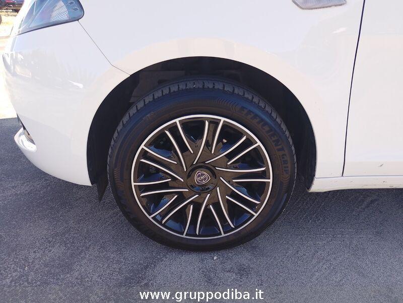 Lancia Ypsilon III 2021 1.0 firefly hybrid Silver s&s 70cv 5p.ti