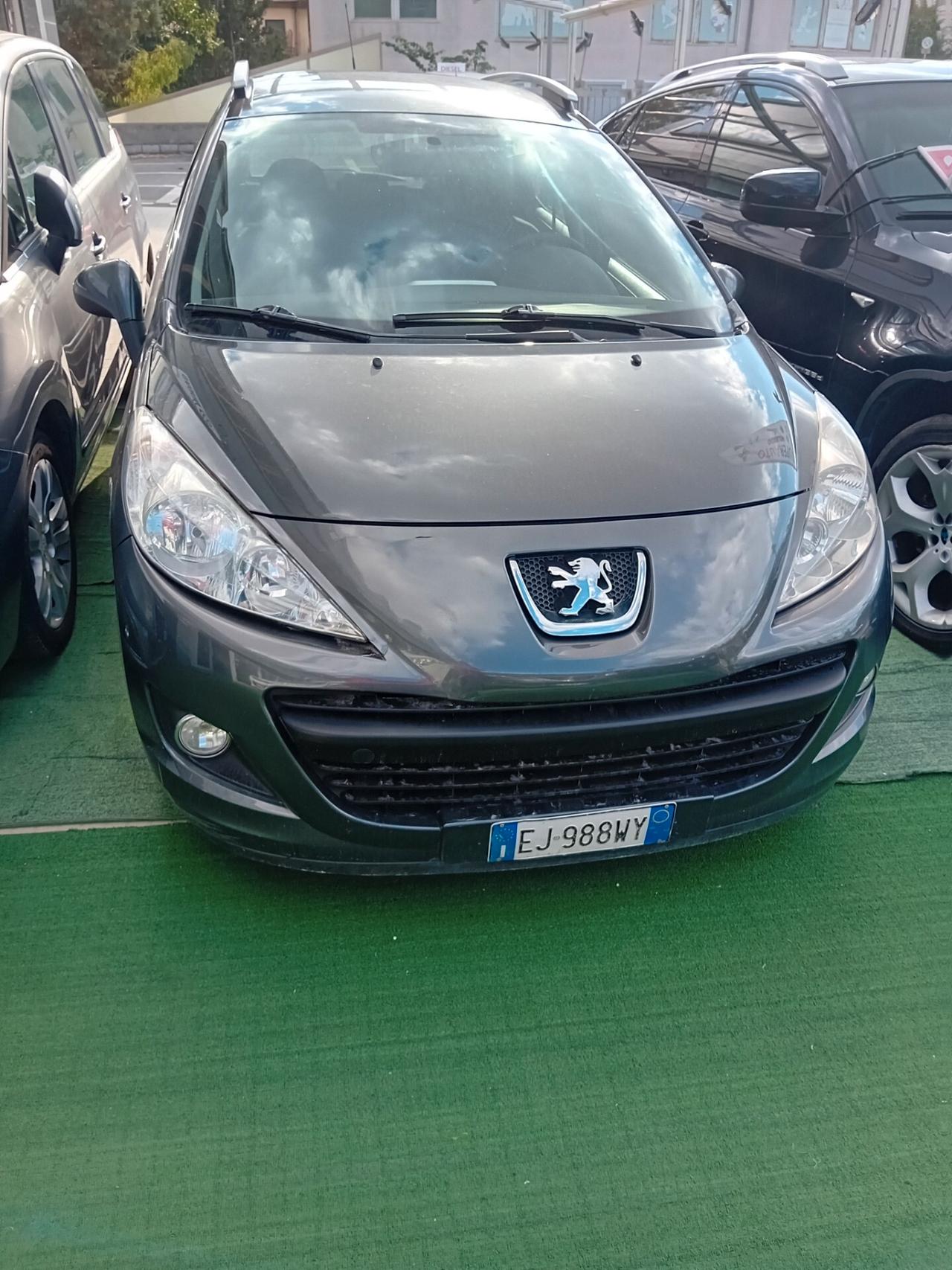 Peugeot 207 1.6 8V HDi 93CV SW Ciel Allure