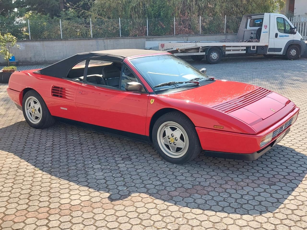 Ferrari Mondial 3.4 t cat cabriolet Targa ORO Book Service