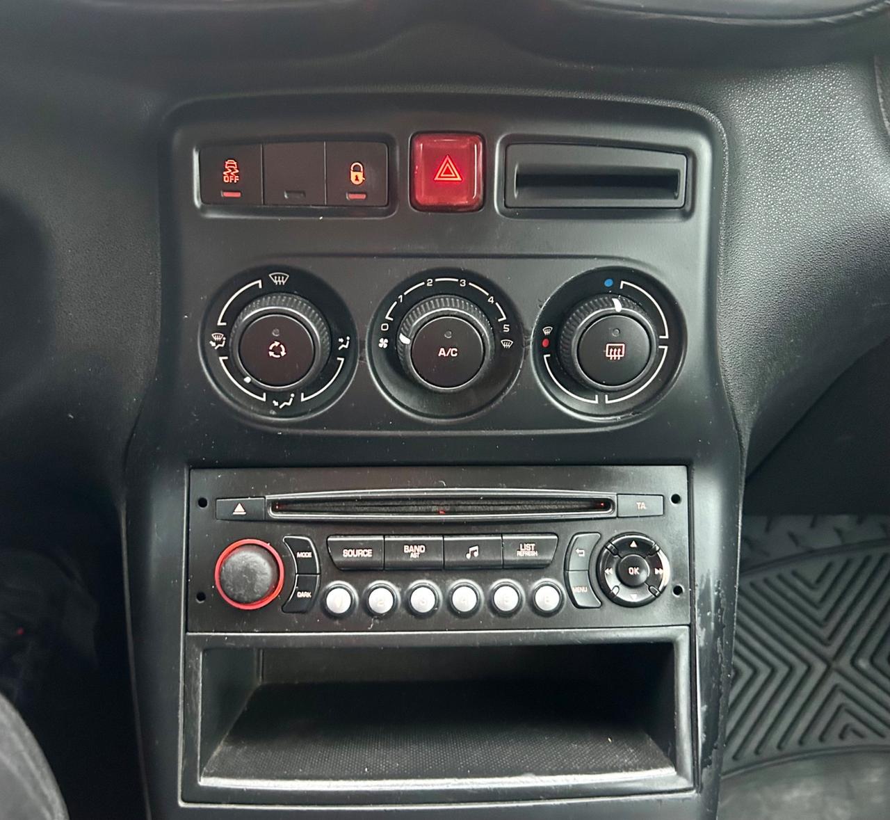 Citroen C3 1.6 e-HDi 90cv Seduction Neopatentati